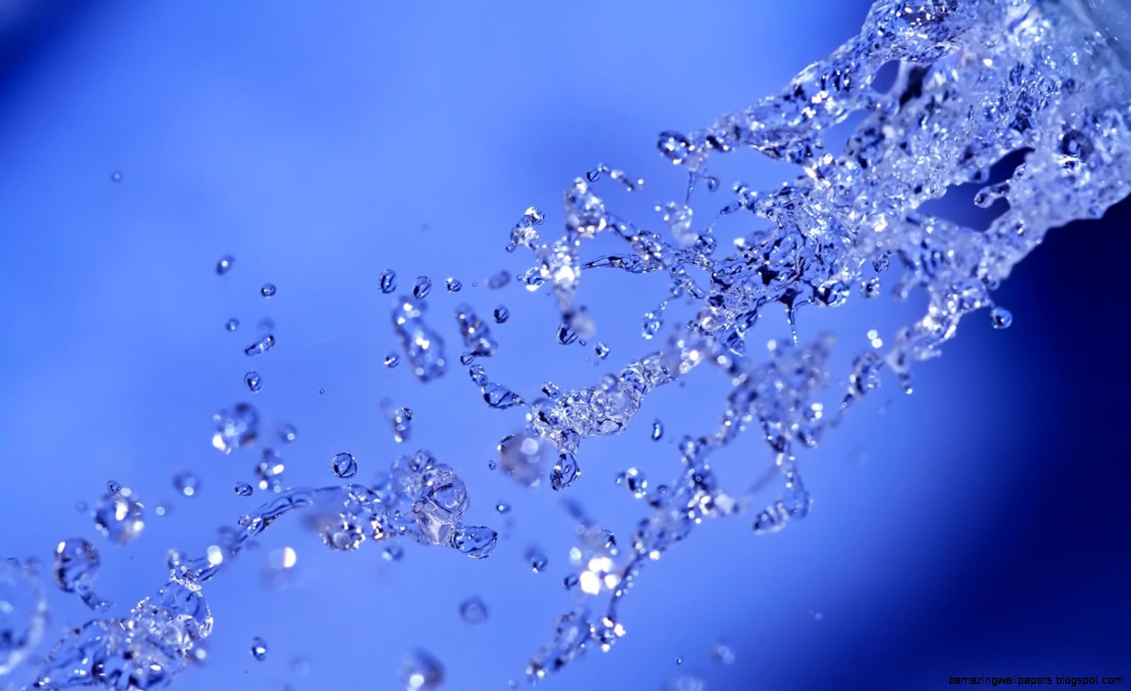 541 Water Drop Hd Wallpapers Backgrounds Wallpaper - Beautiful Water Drop Hd , HD Wallpaper & Backgrounds