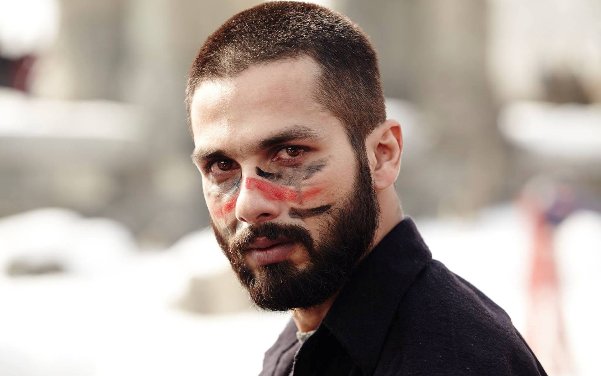 Shahid Kapoor In Haider , HD Wallpaper & Backgrounds