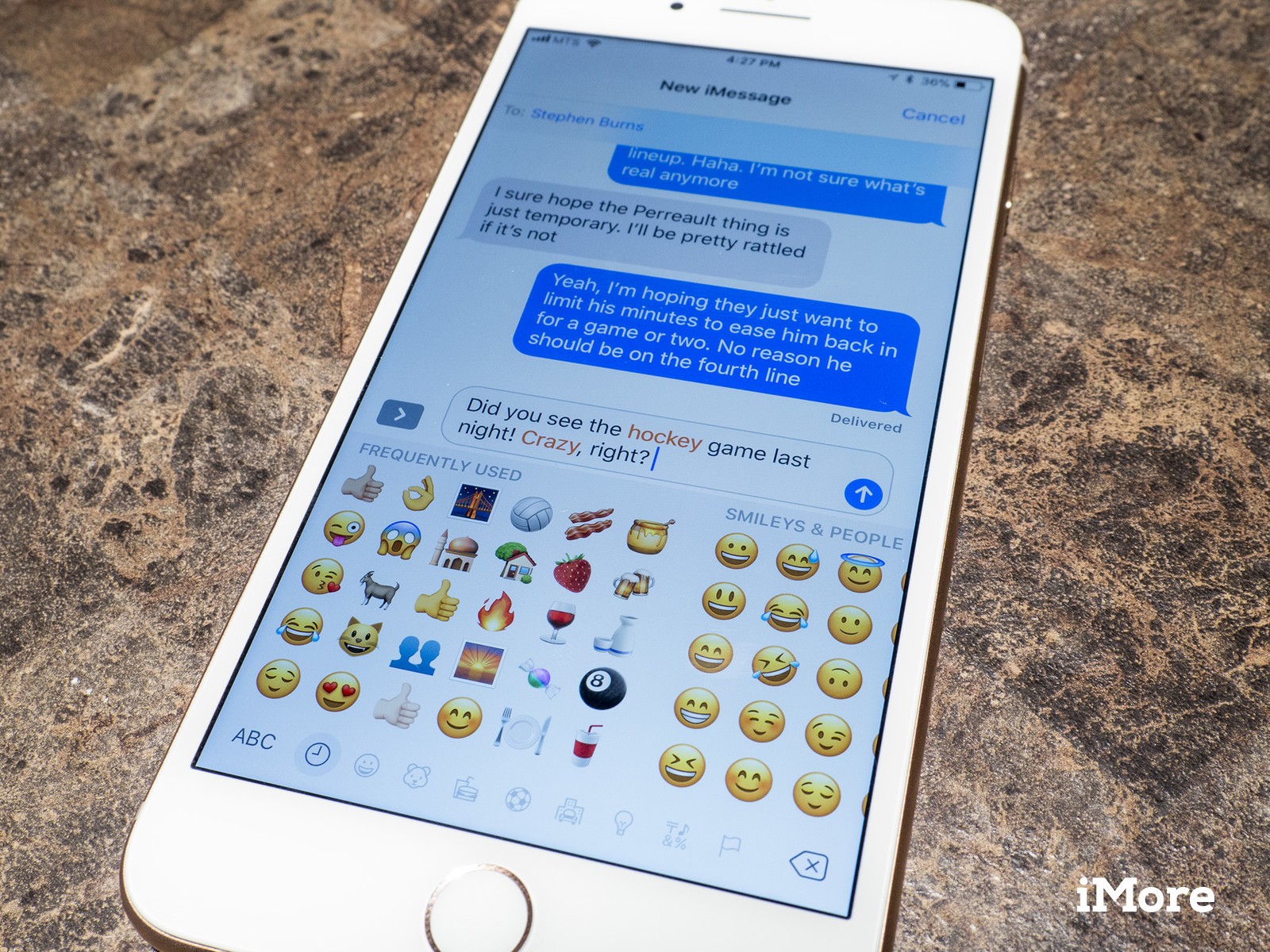 How To Use Emoji And Tapbacks In Imessage On Iphone - Imessage On Iphone 8 , HD Wallpaper & Backgrounds