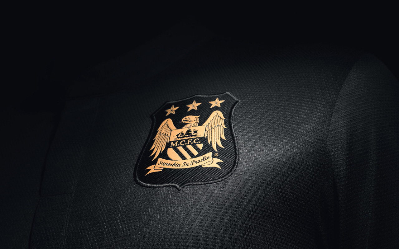 Logo Uniform Manchester City Wallpaper - Manchester City Wallpaper 2015 , HD Wallpaper & Backgrounds