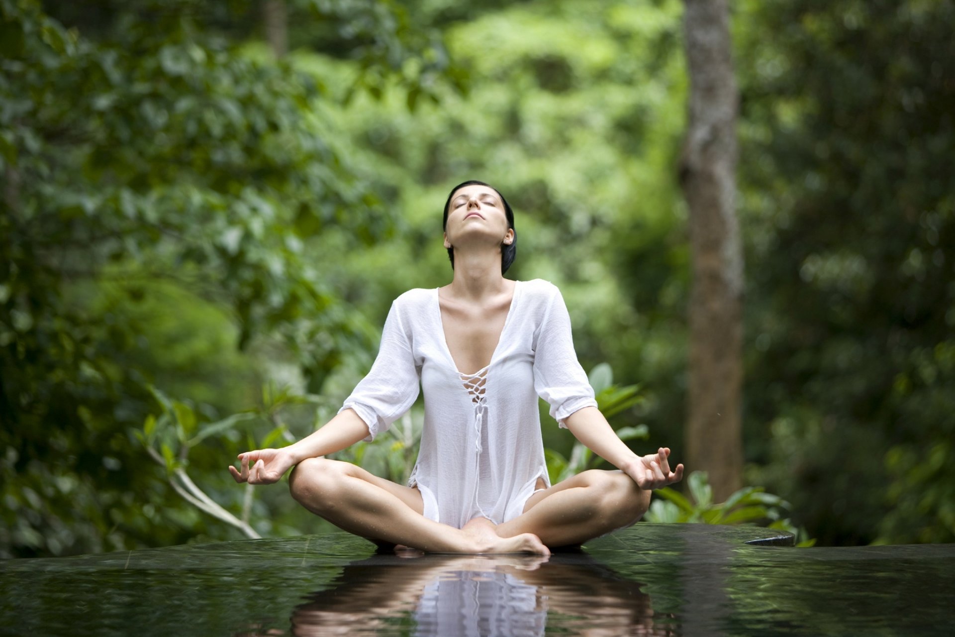 Meditation Nature Freedom Relax - Meditation In The Nature , HD Wallpaper & Backgrounds