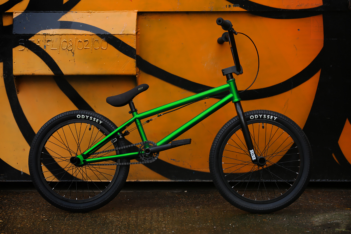 Bmx Pics, Sports Collection - Custom Green Bmx Bike , HD Wallpaper & Backgrounds