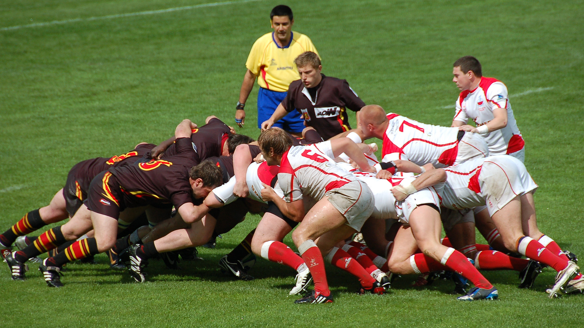 Relay Race Vs Rugby , HD Wallpaper & Backgrounds