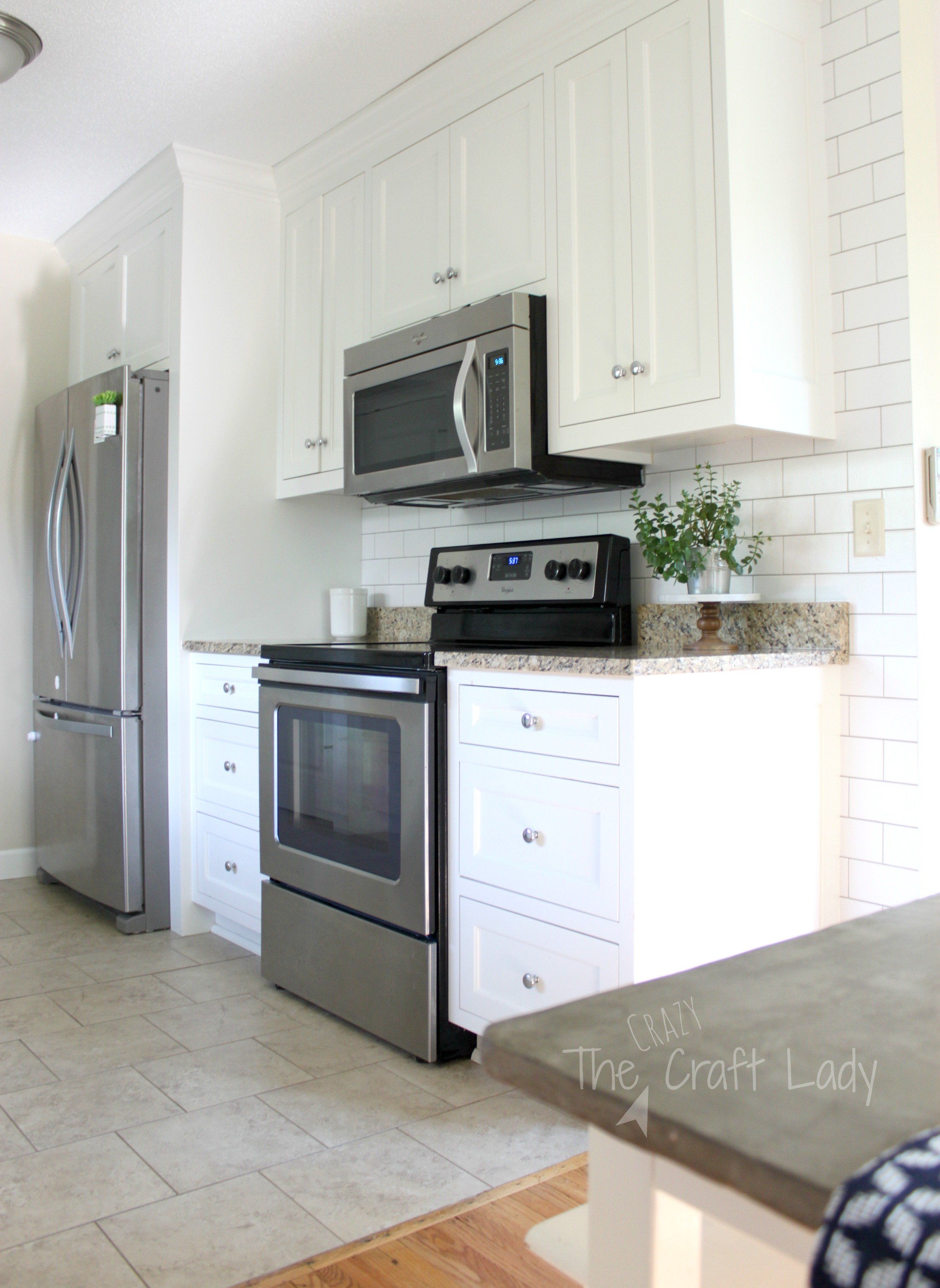 Make A White Subway Tile Temporary Backsplash With - Kitchen , HD Wallpaper & Backgrounds