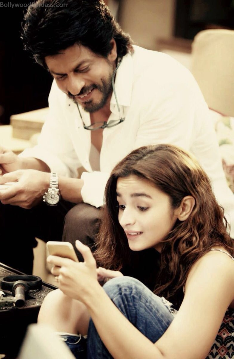 Dear Zindagi Hd Wallpaper - Shahrukh Khan Hair Dear Zindagi , HD Wallpaper & Backgrounds