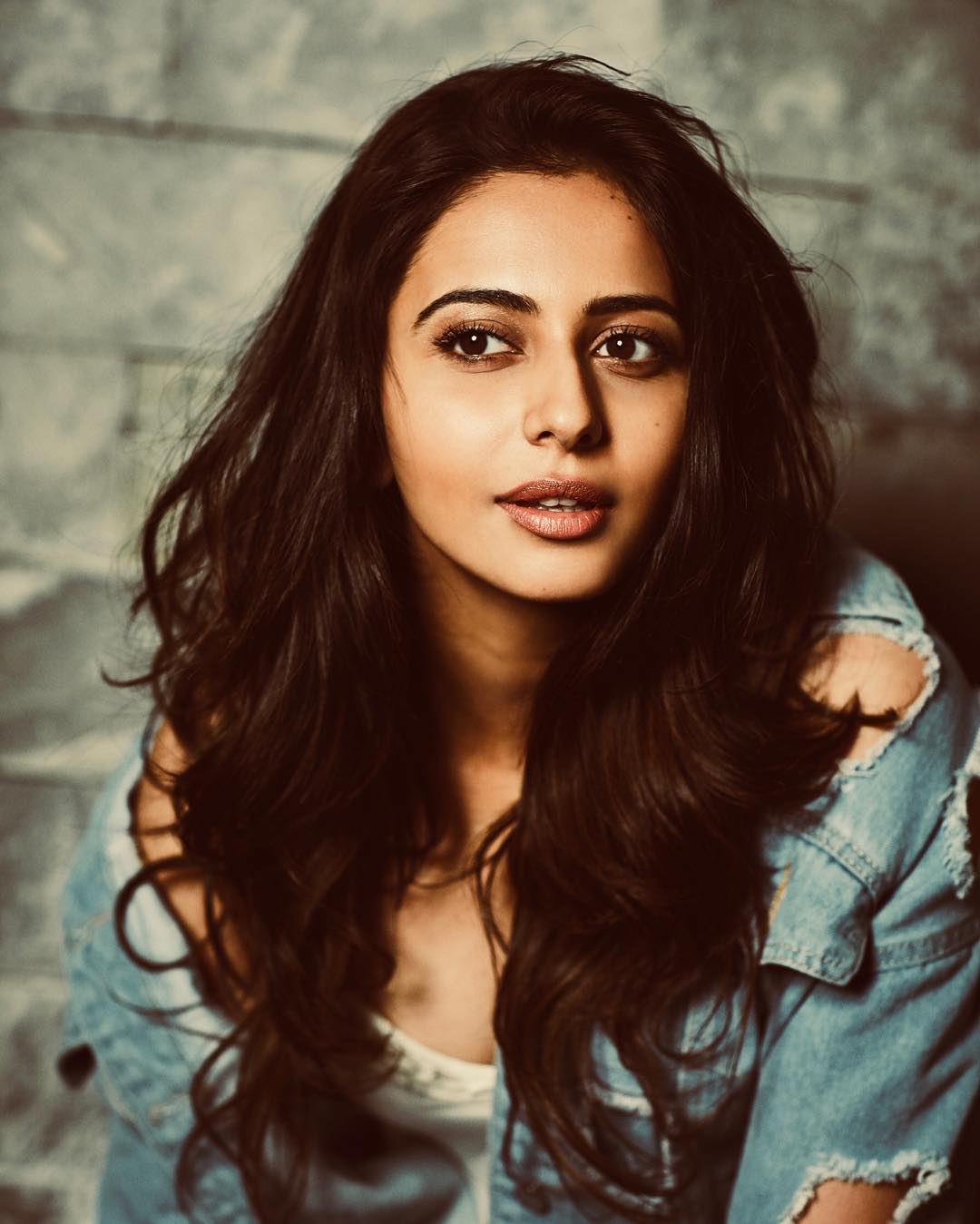 Rakul Preet Singh Photos Rakul Preet Singh Hd Images - Actress Rakul Preet Singh , HD Wallpaper & Backgrounds