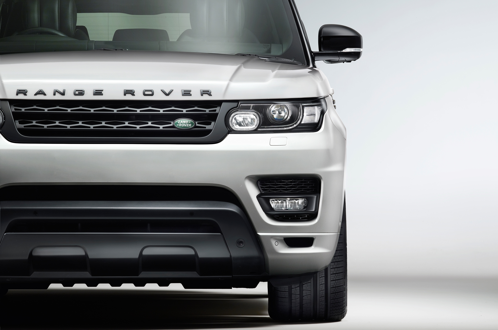 2015 Land Rover Range Rover 18 Car Hd Wallpaper - Range Rover Front End , HD Wallpaper & Backgrounds