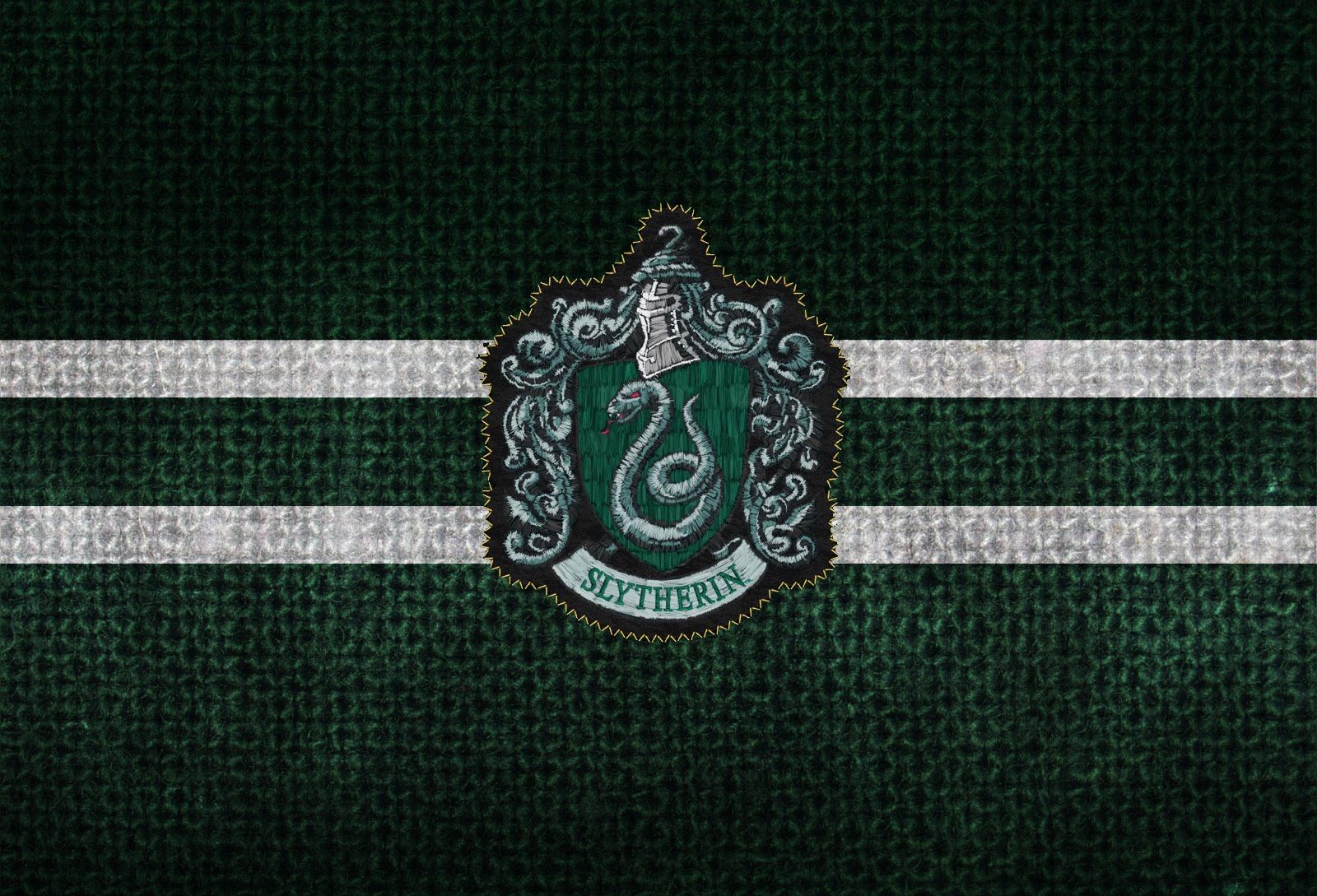 Top Slytherin Wallpaper Wallpaper For Pc Gaming Images - Slytherin Wallpaper Hd , HD Wallpaper & Backgrounds