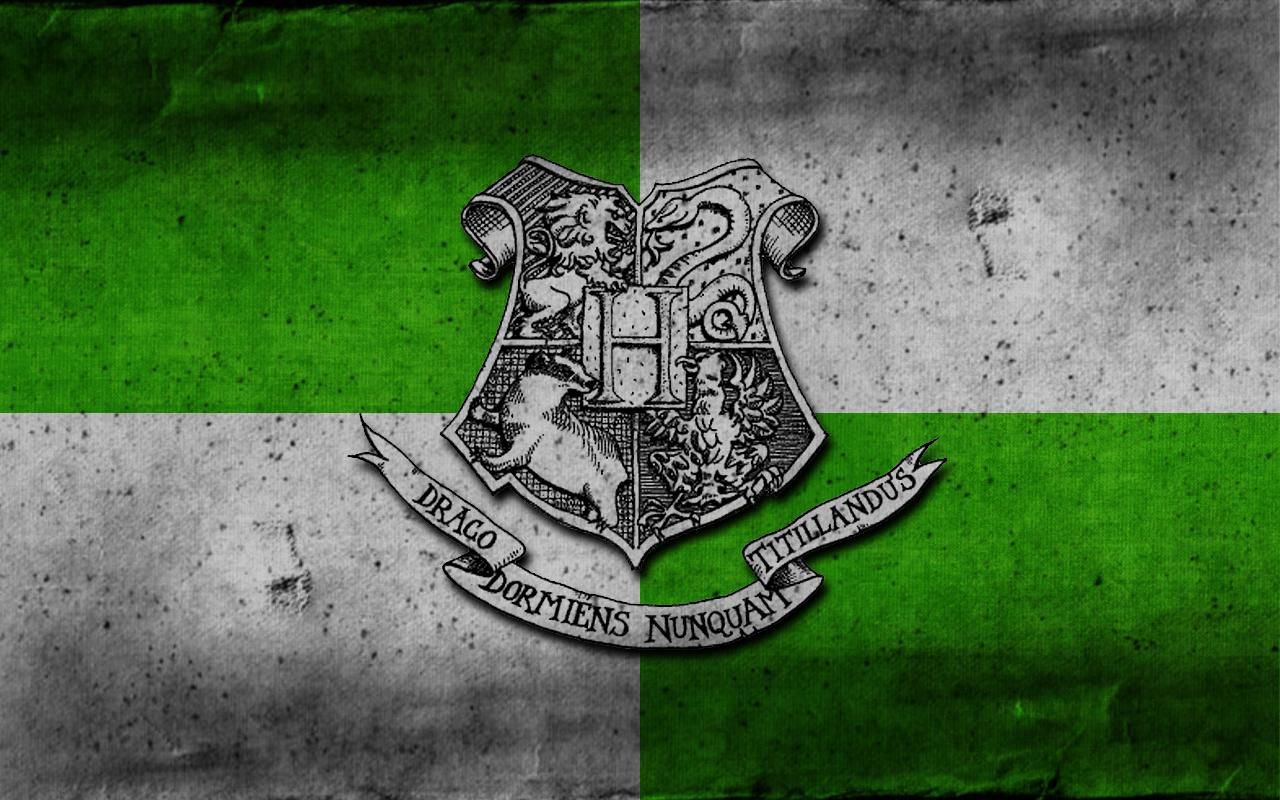 Slytherin Wallpaper Best Wallpapers Images - Slytherin Desktop Background , HD Wallpaper & Backgrounds