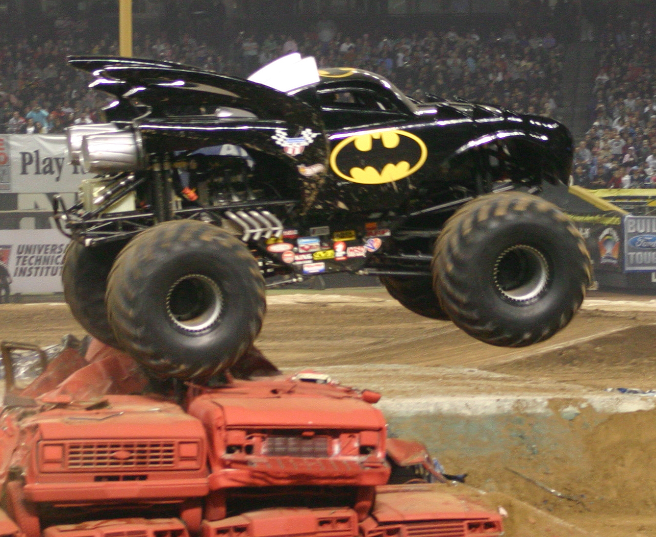 Monster Trucks , HD Wallpaper & Backgrounds