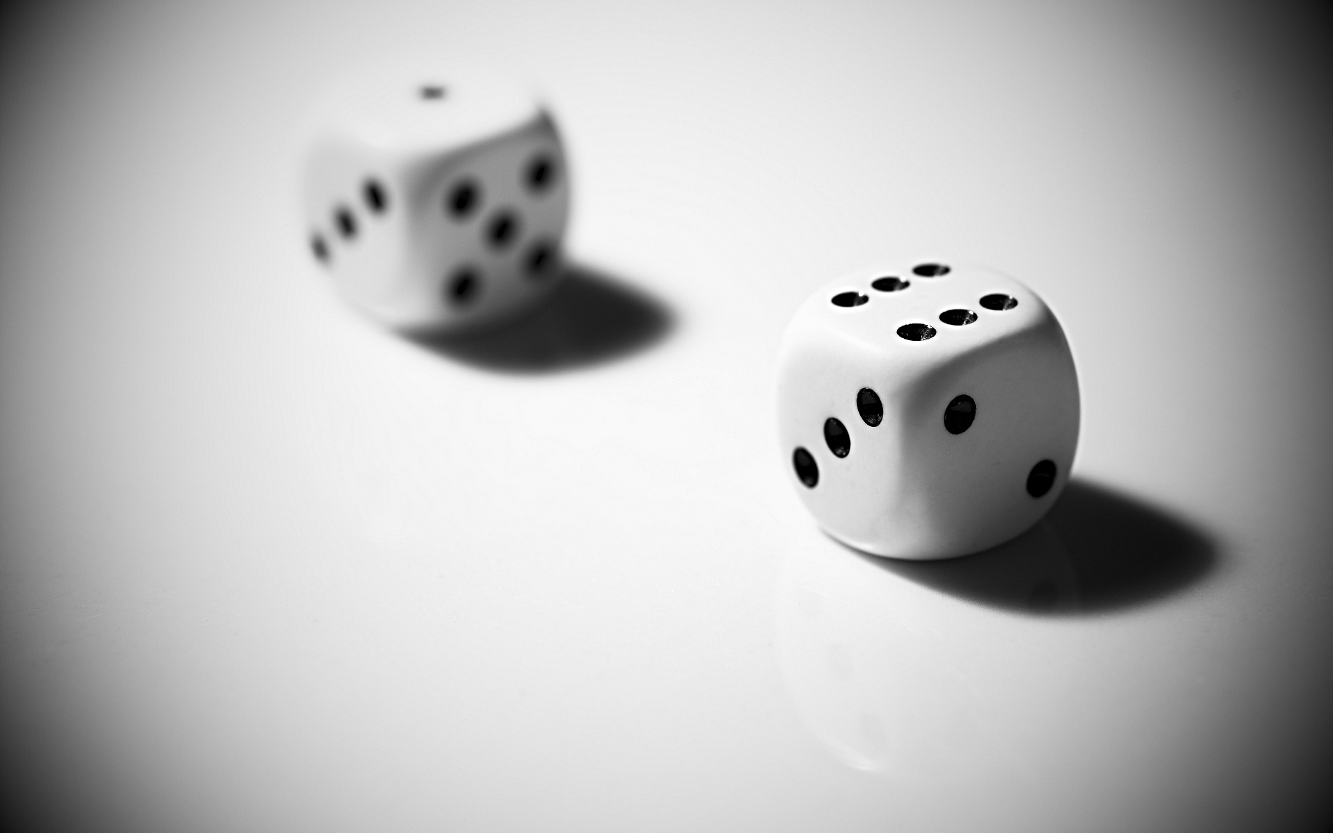 Black And White Photography Dice , HD Wallpaper & Backgrounds