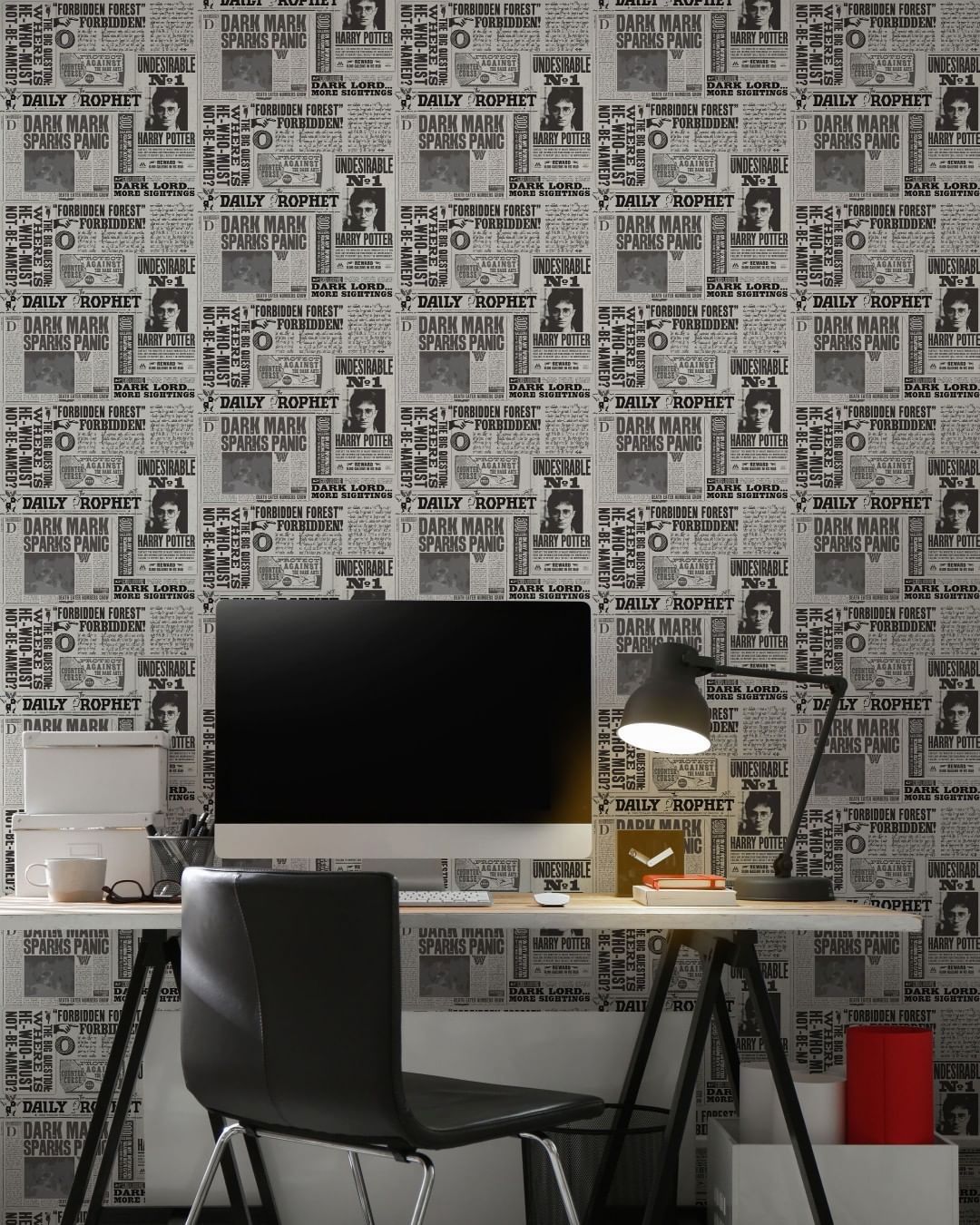 You Can Now Buy Spellbinding B&m Wallpaper Themed On - Harry Potter Wallpaper B&m , HD Wallpaper & Backgrounds