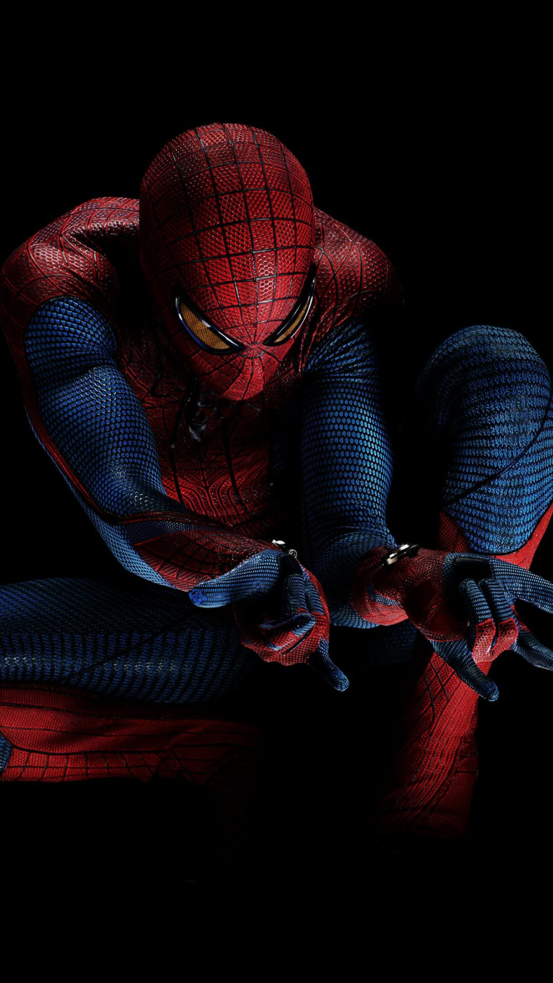 Top 15 Spider-man Wallpapers For Iphone Every Fan Must - Amazing Spider Man Suit Movie , HD Wallpaper & Backgrounds