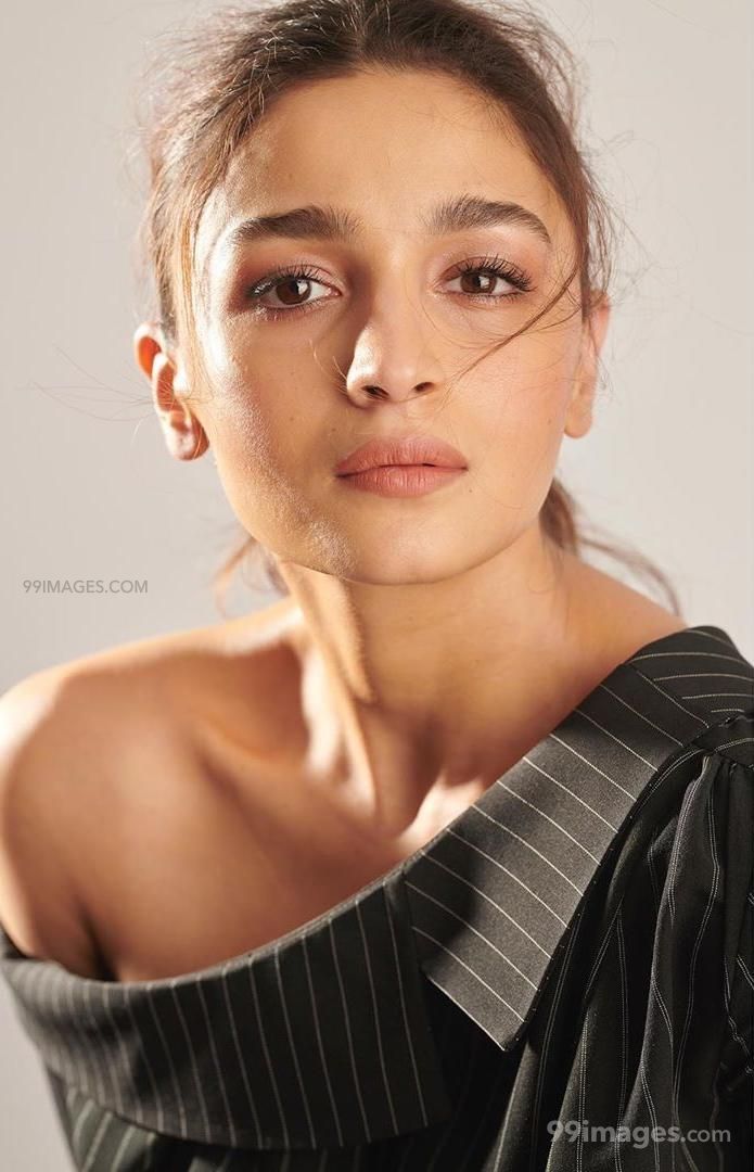 Alia Bhatt Hot Hd Photos & Mobile Wallpapers (167336) - Alia Bhatt New , HD Wallpaper & Backgrounds