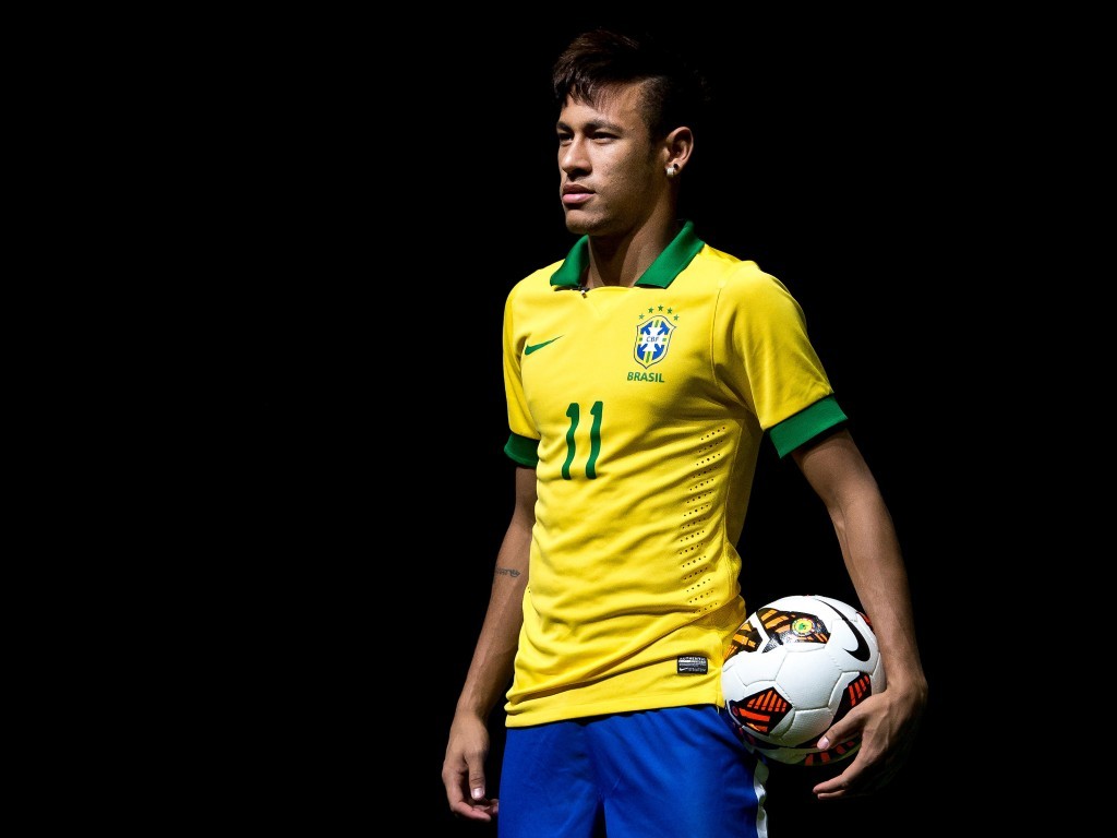 Neymar Wallpaper - Neymar In Brazil's Jerseys , HD Wallpaper & Backgrounds