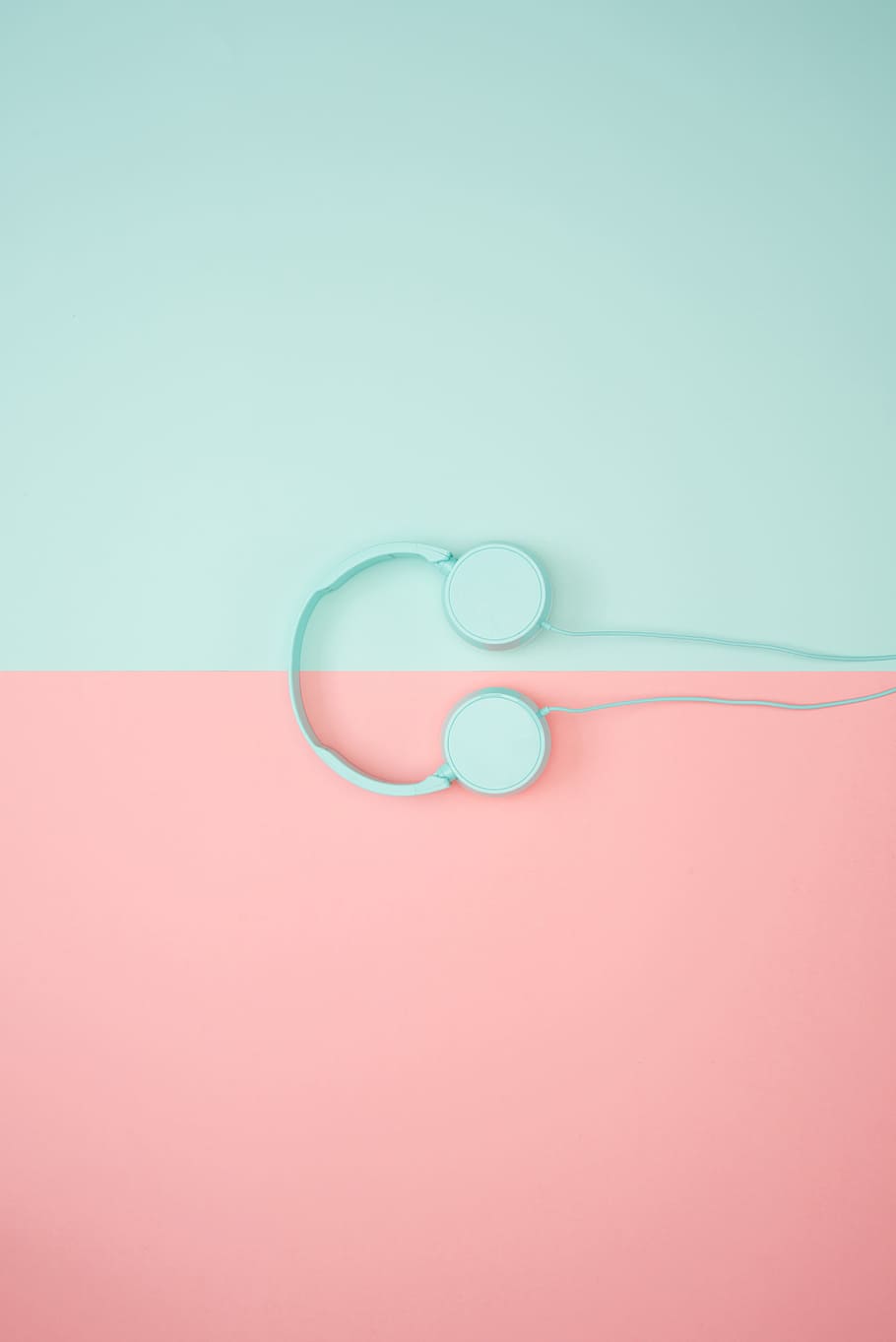 Headphones, Music, Pastel Colors, Blue, Pink, Minimal, - Pastel Colors Wallpaper Hd , HD Wallpaper & Backgrounds