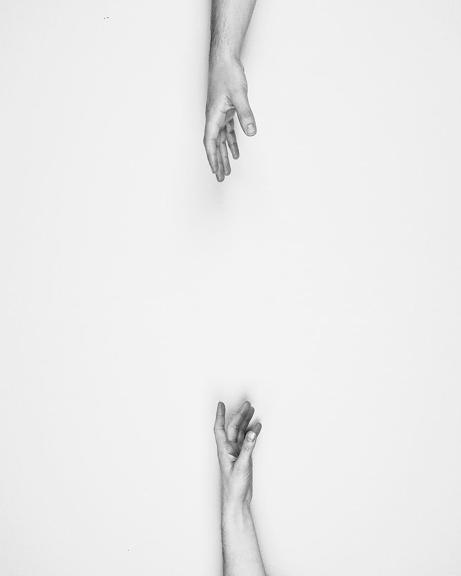 Two Hands Painting, People, Distance, Reach Out, Away, - Hands Distance , HD Wallpaper & Backgrounds