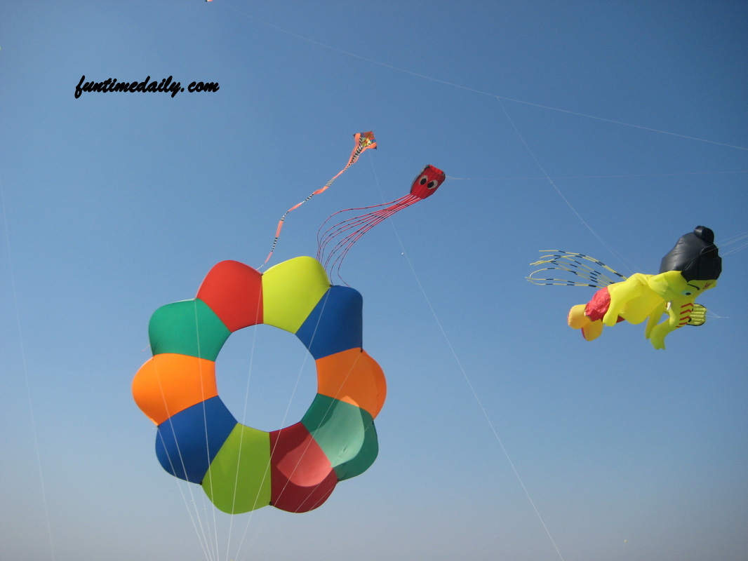 Found For 15 August Kite Flying Animated Tiranga Hd - Kite , HD Wallpaper & Backgrounds