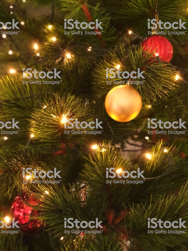 Garland Background And Xmas Wallpaper - Stock Photography , HD Wallpaper & Backgrounds