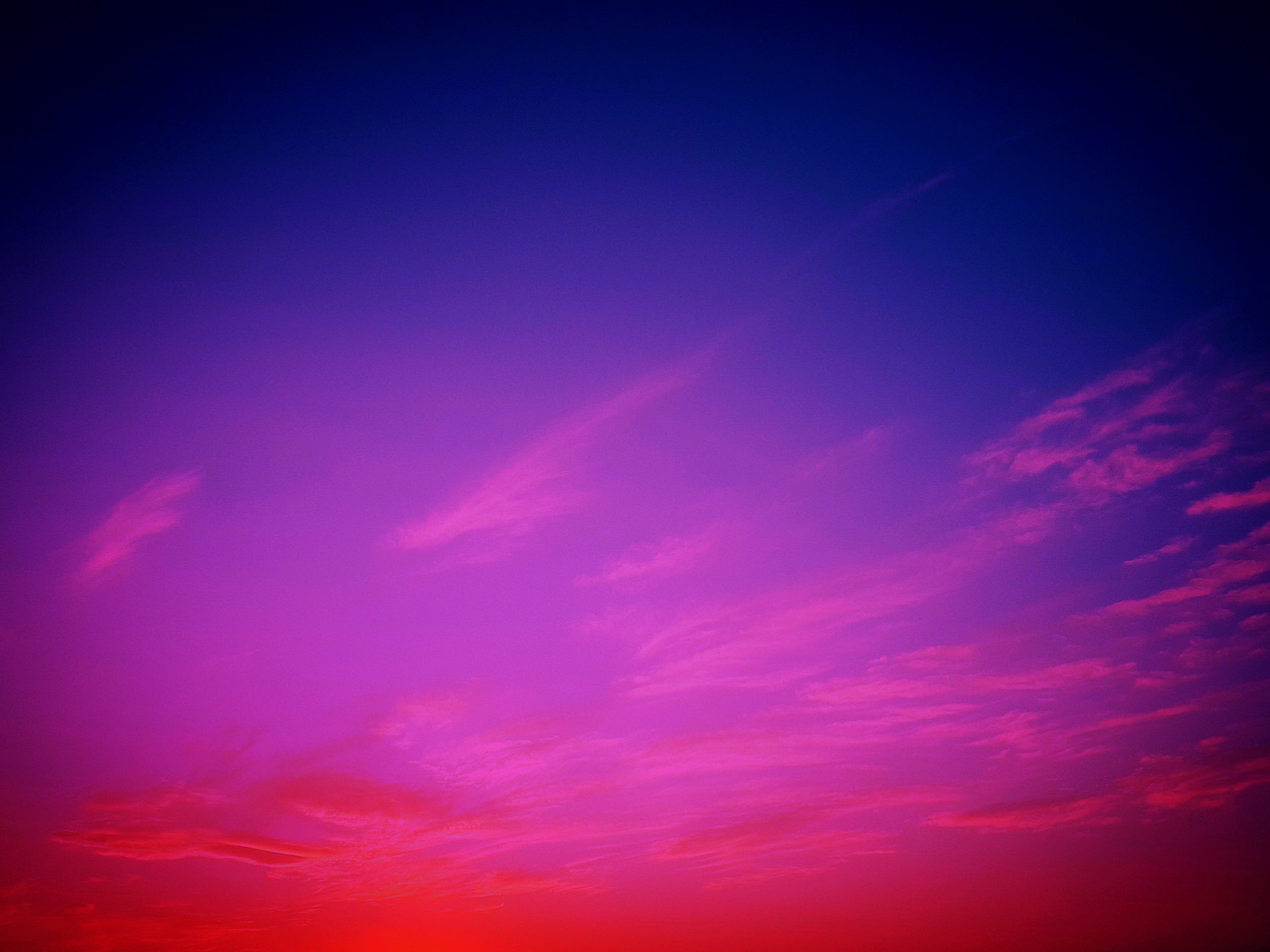 Purple Sun Wallpaper - Purple Sun , HD Wallpaper & Backgrounds