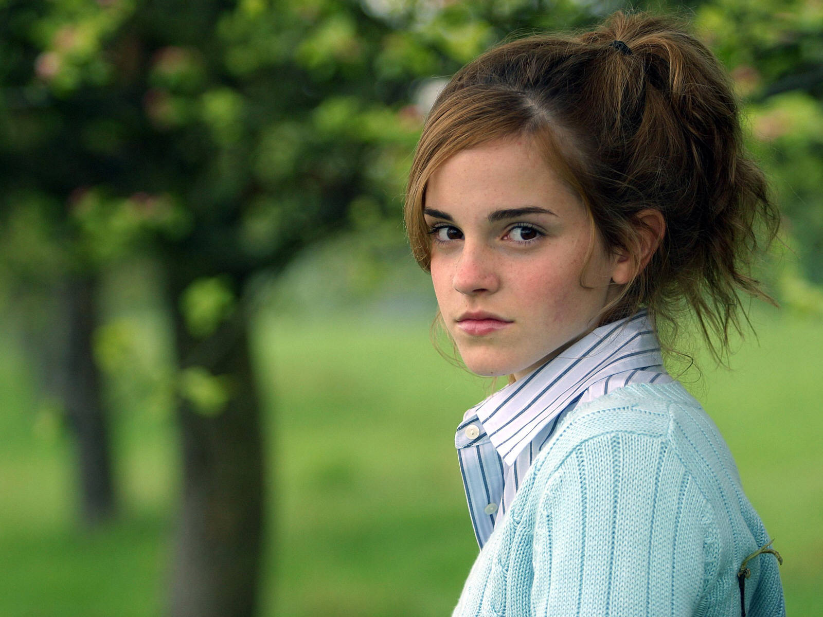 Emma Watson 19 Years Old , HD Wallpaper & Backgrounds
