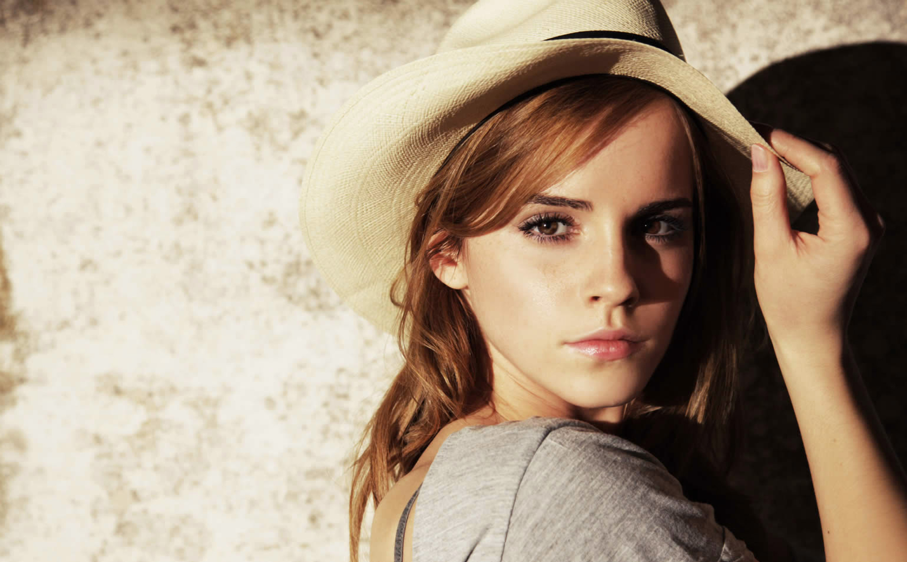 Emma Watson Photo Shoots , HD Wallpaper & Backgrounds