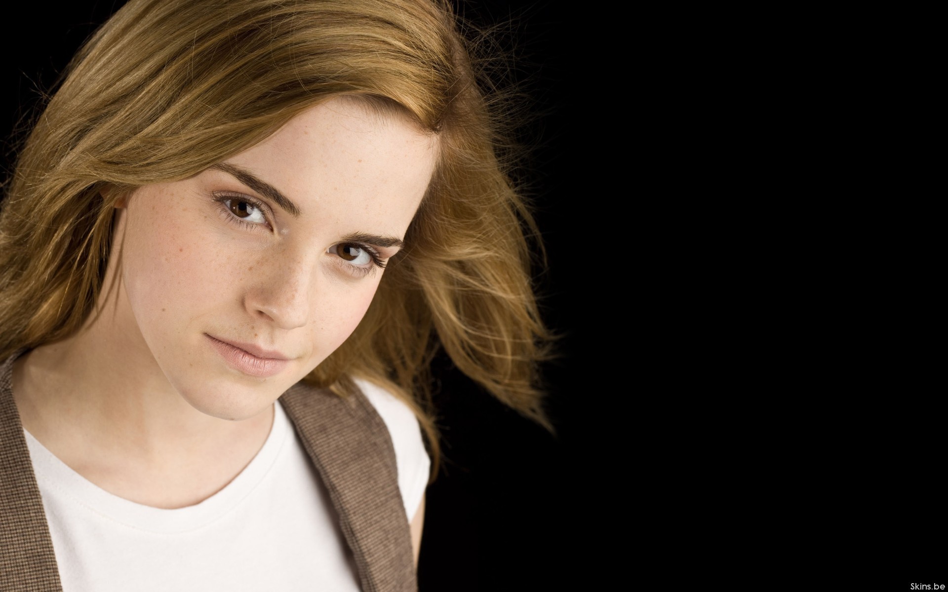 Emma Watson 18 Years Old , HD Wallpaper & Backgrounds