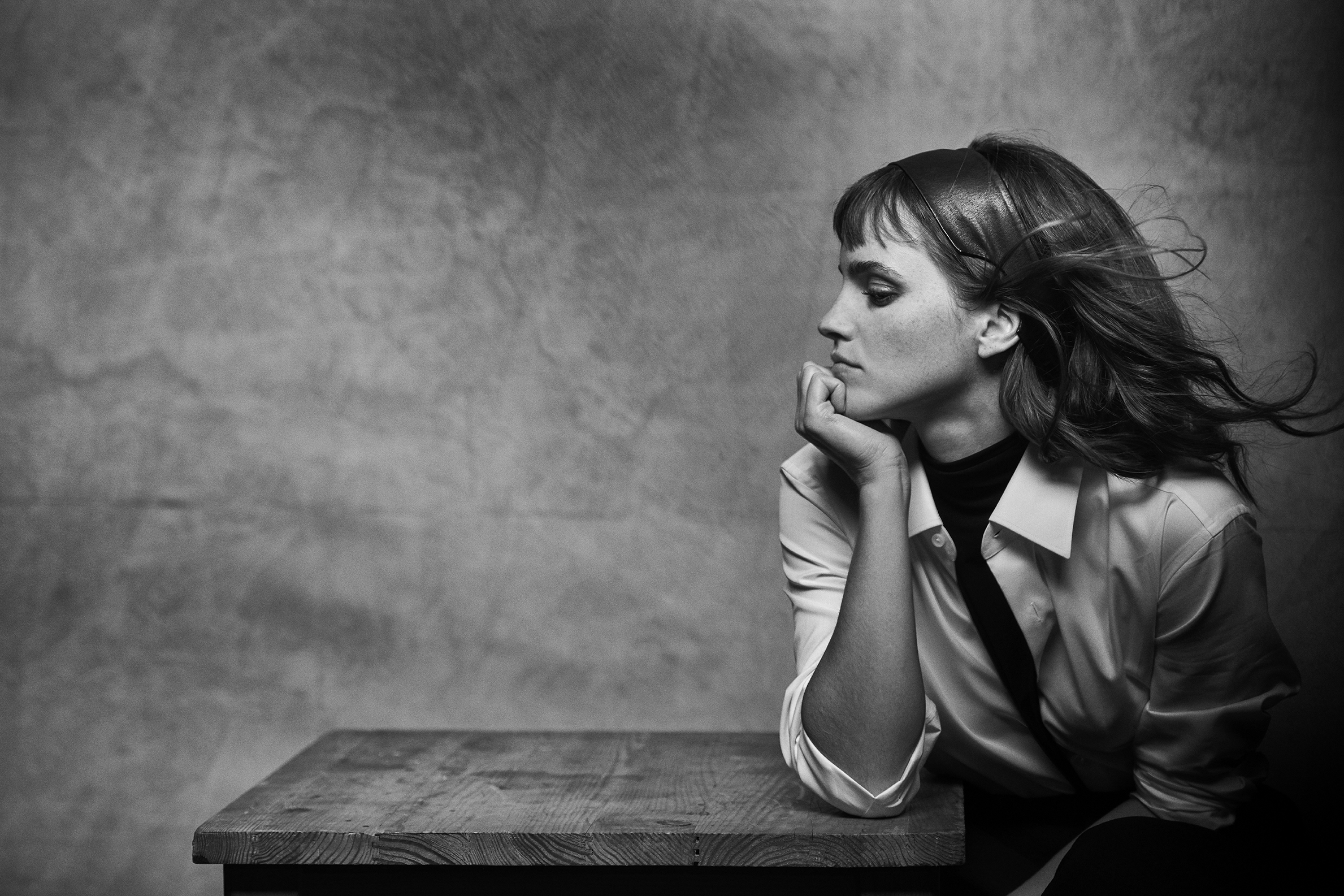 Celebrity Emma Watson Actresses United Kingdom English - Emma Watson Black And White , HD Wallpaper & Backgrounds