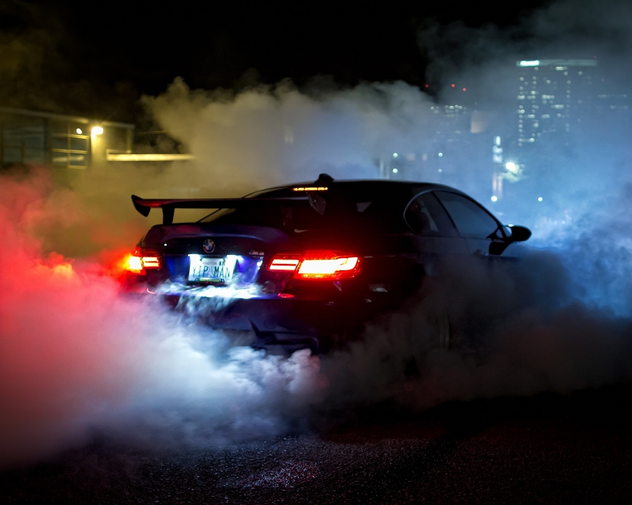 Bmw M3 Wallpaper - Racing Cars At Night , HD Wallpaper & Backgrounds
