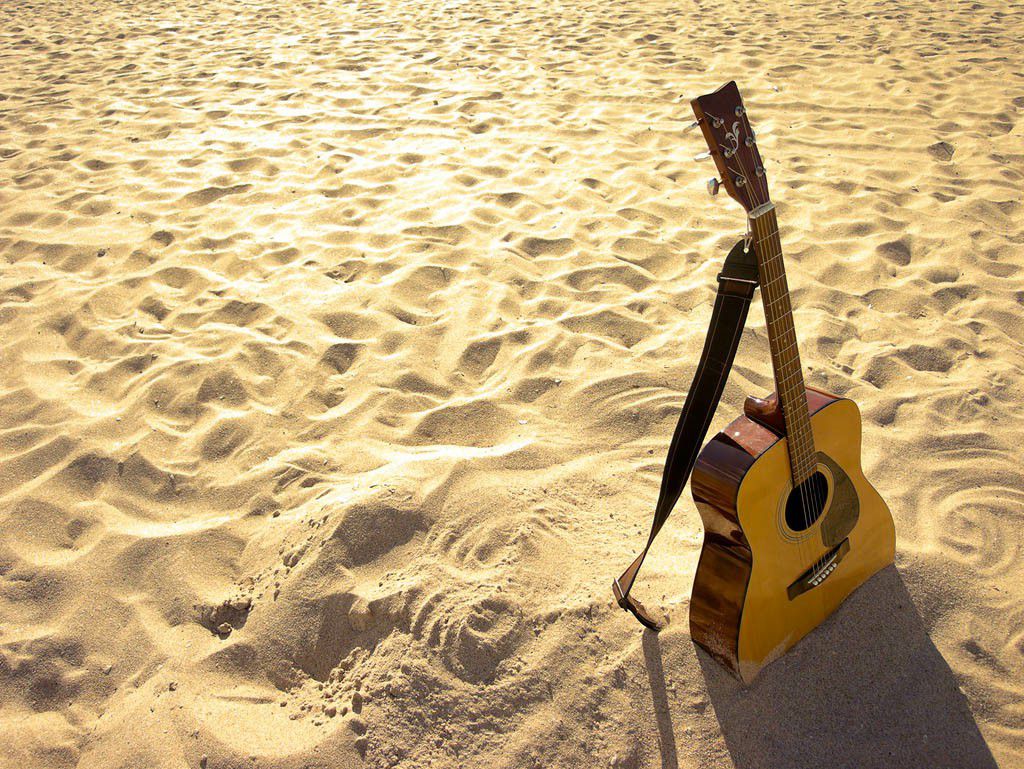 Guitarra En La Playa , HD Wallpaper & Backgrounds