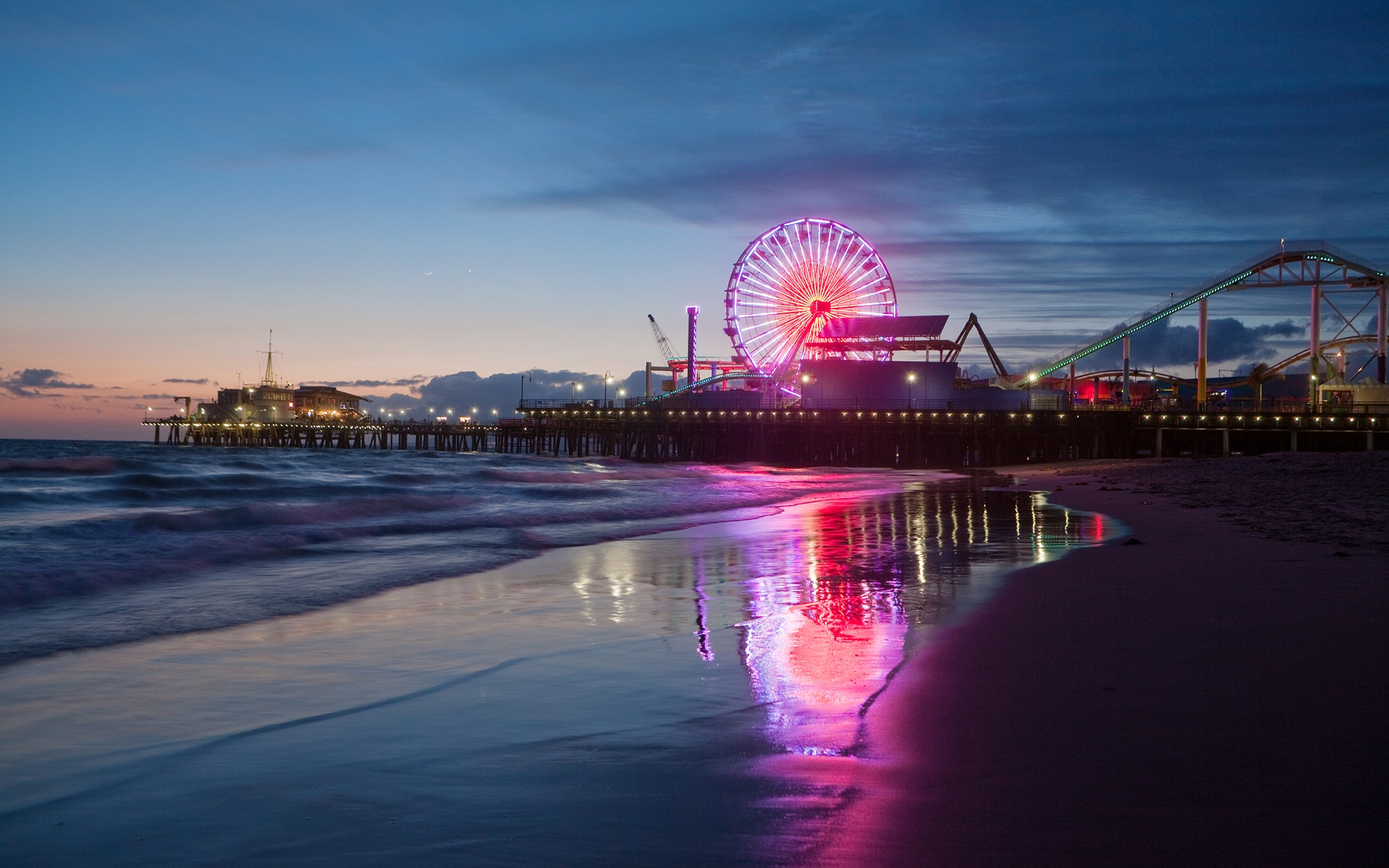 Los Angeles Santa Monica Pier Skyline , HD Wallpaper & Backgrounds