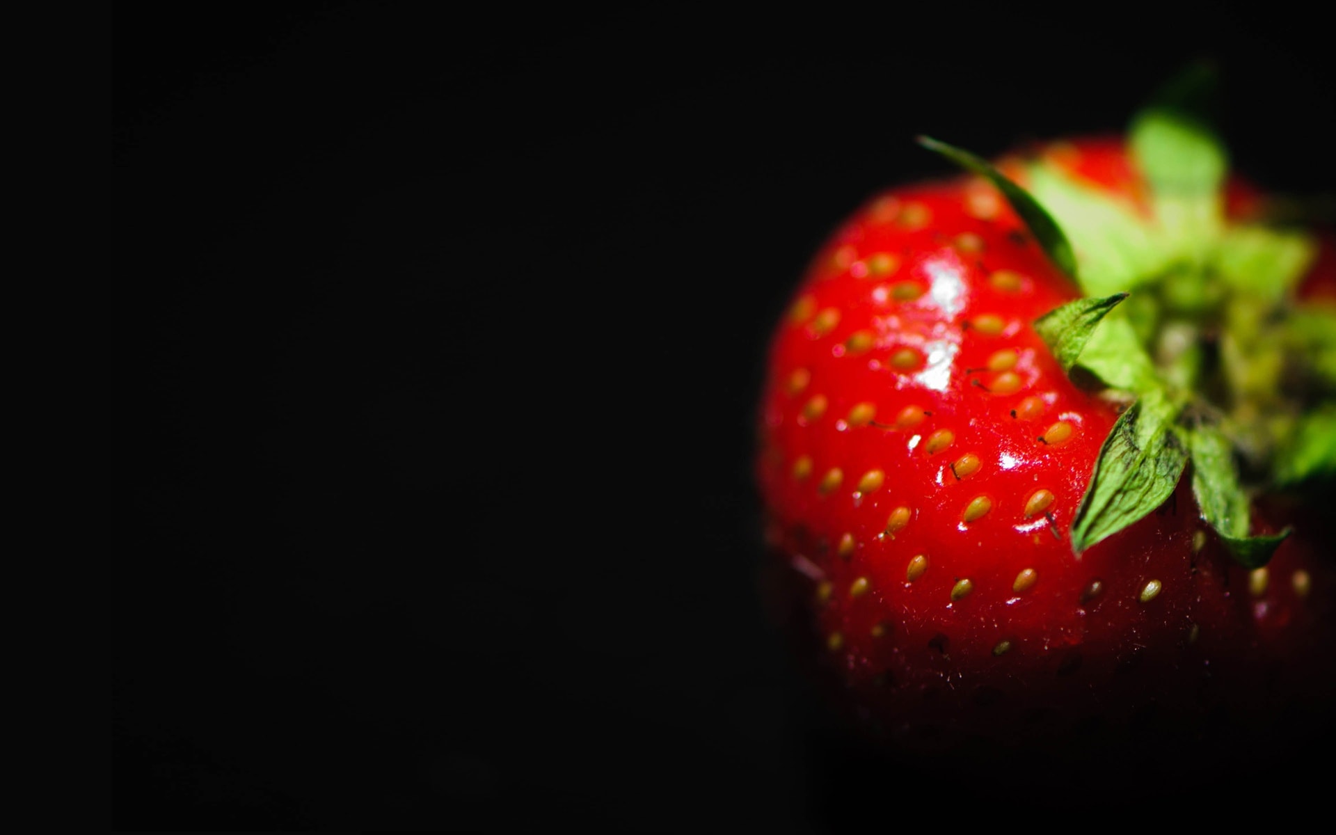 Strawberry Free Wallpapers - Strawberry Wallpaper Hd , HD Wallpaper & Backgrounds