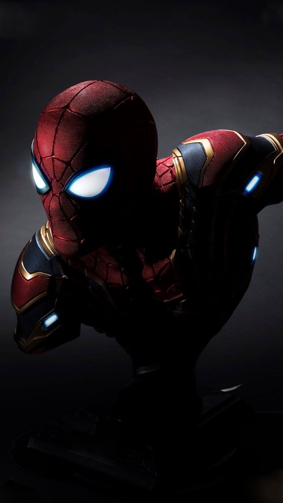 Iron Spider Far From Home , HD Wallpaper & Backgrounds