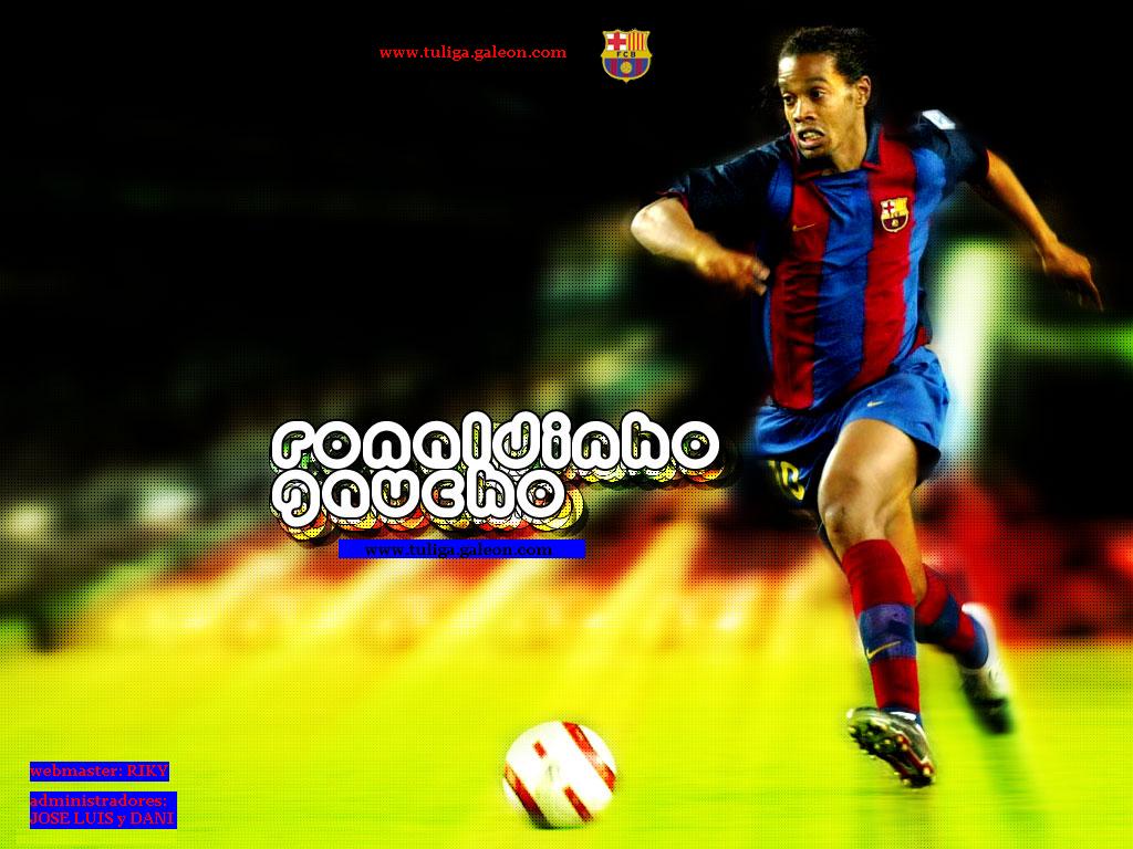 Ronaldinho Wallpaper, Football Pictures And Photos - Fc Barcelona , HD Wallpaper & Backgrounds