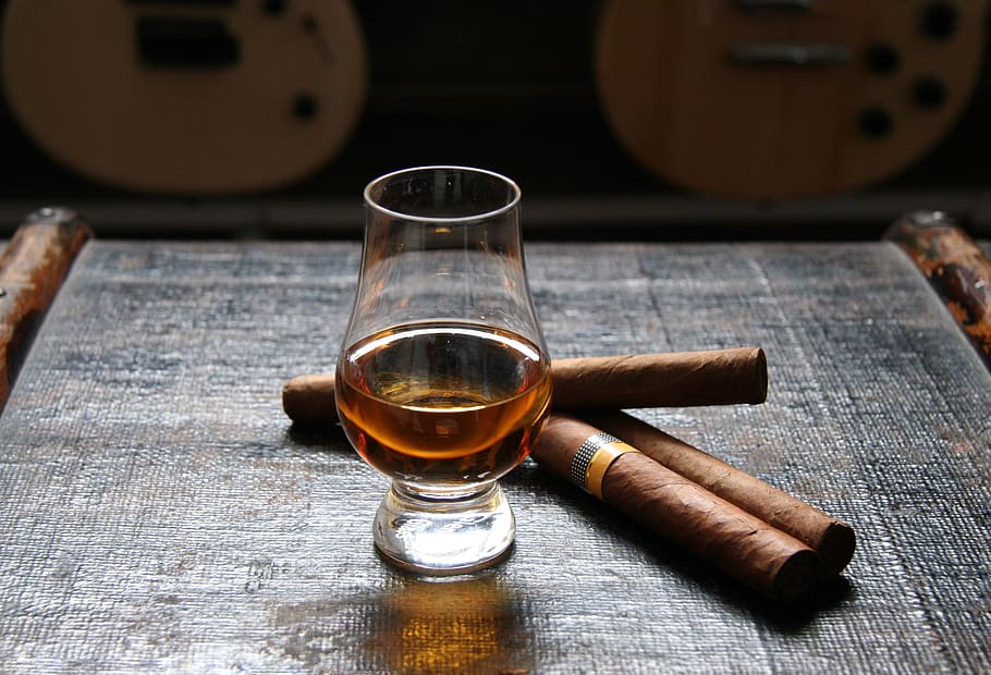 Netherlands, Utrecht, Bohemian, Cigars, Whiskey, Glass, - Cigars Whiskey , HD Wallpaper & Backgrounds