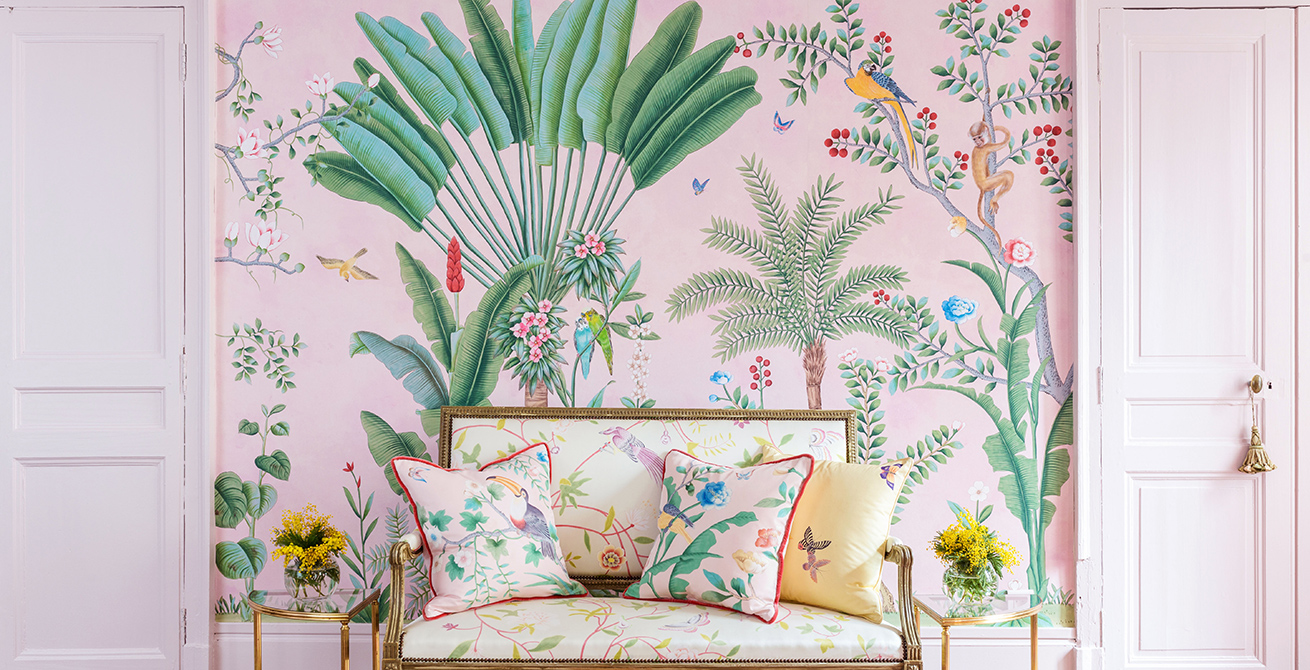 Chinoiserie Removable Wallpaper Roundup - Hand Painted De Gournay , HD Wallpaper & Backgrounds