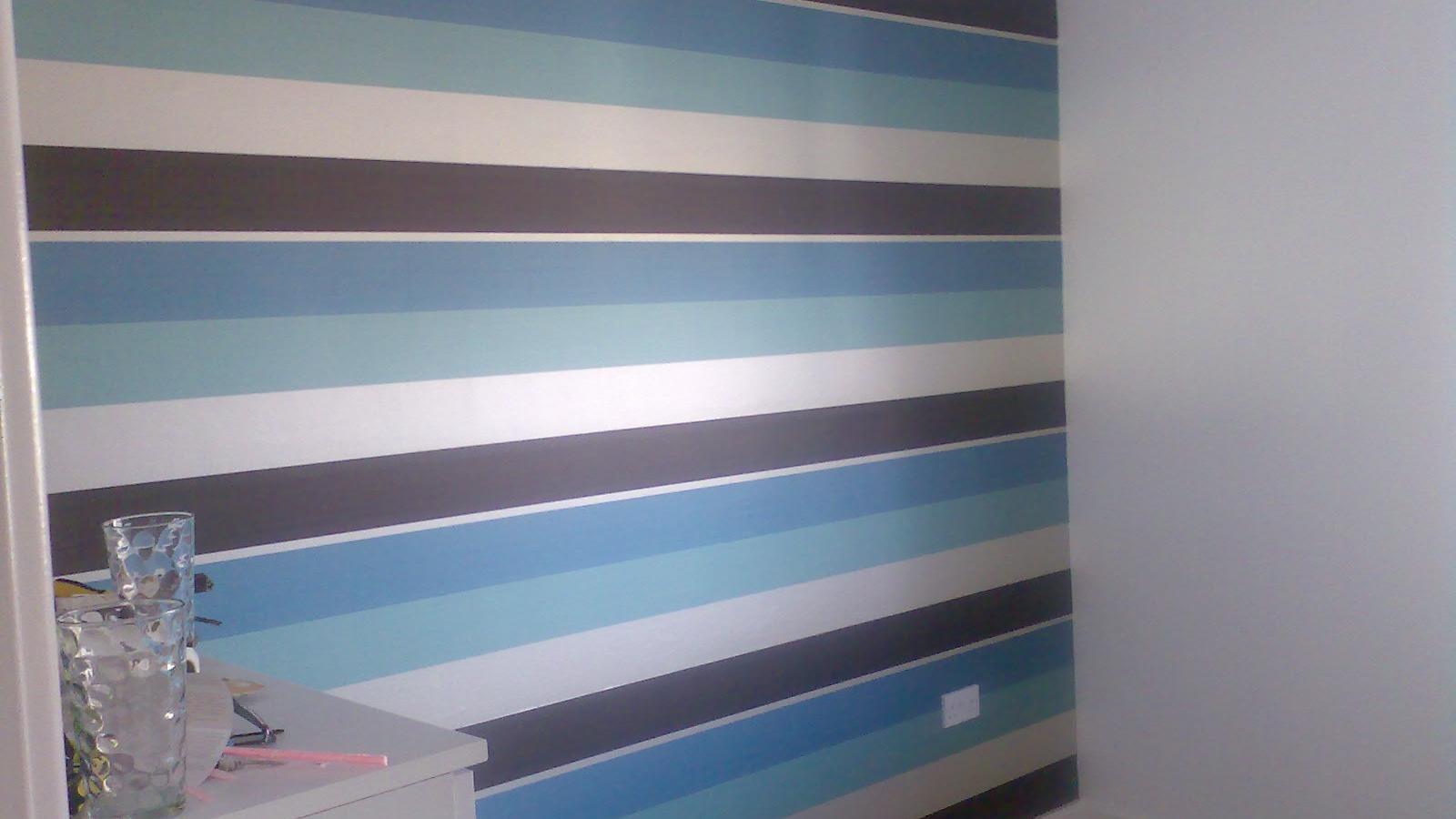 Horizontal Stripe Wallpaper Wallpaper Full Hd - Horizontal , HD Wallpaper & Backgrounds