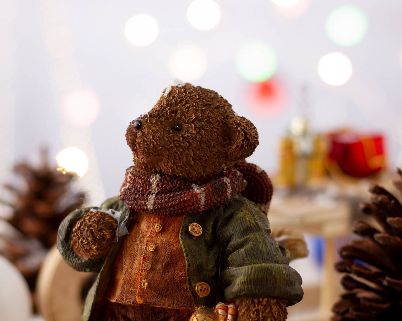 Wallpaper Bear, Figurine, Christmas, New Year, Toys - Christmas Day , HD Wallpaper & Backgrounds