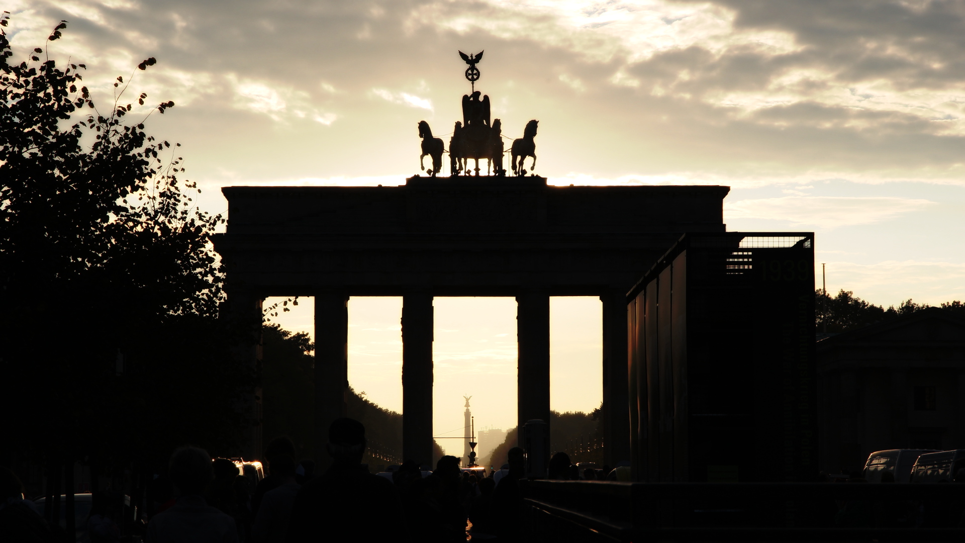 Berlin Wallpapers Ii - Brandenburg Gate , HD Wallpaper & Backgrounds