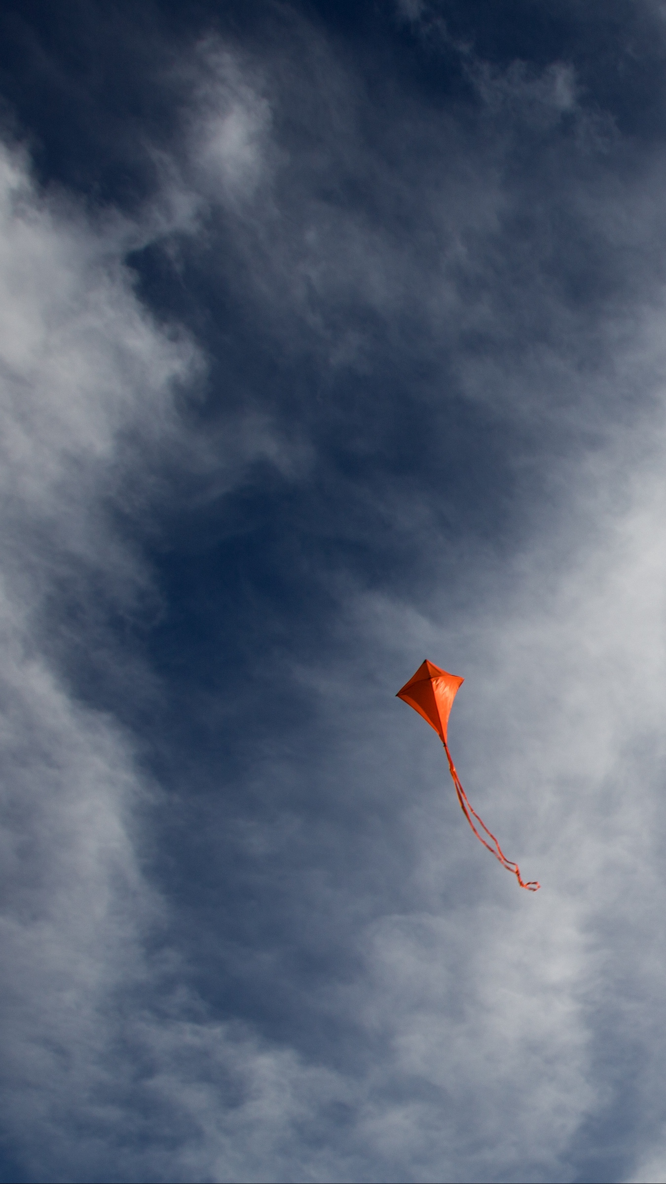 Wallpaper Kite, Flight, Sky, Clouds - Kite Aesthetic , HD Wallpaper & Backgrounds
