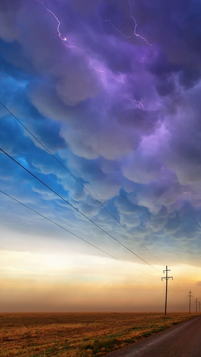 Texas Road - Fluffy Storm Clouds , HD Wallpaper & Backgrounds