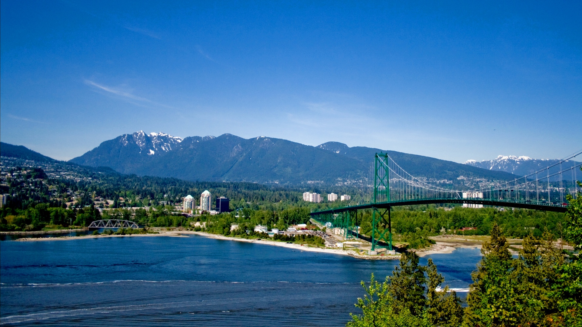 North Vancouver And Lions Gate Bridge - Lions Gate Bridge , HD Wallpaper & Backgrounds