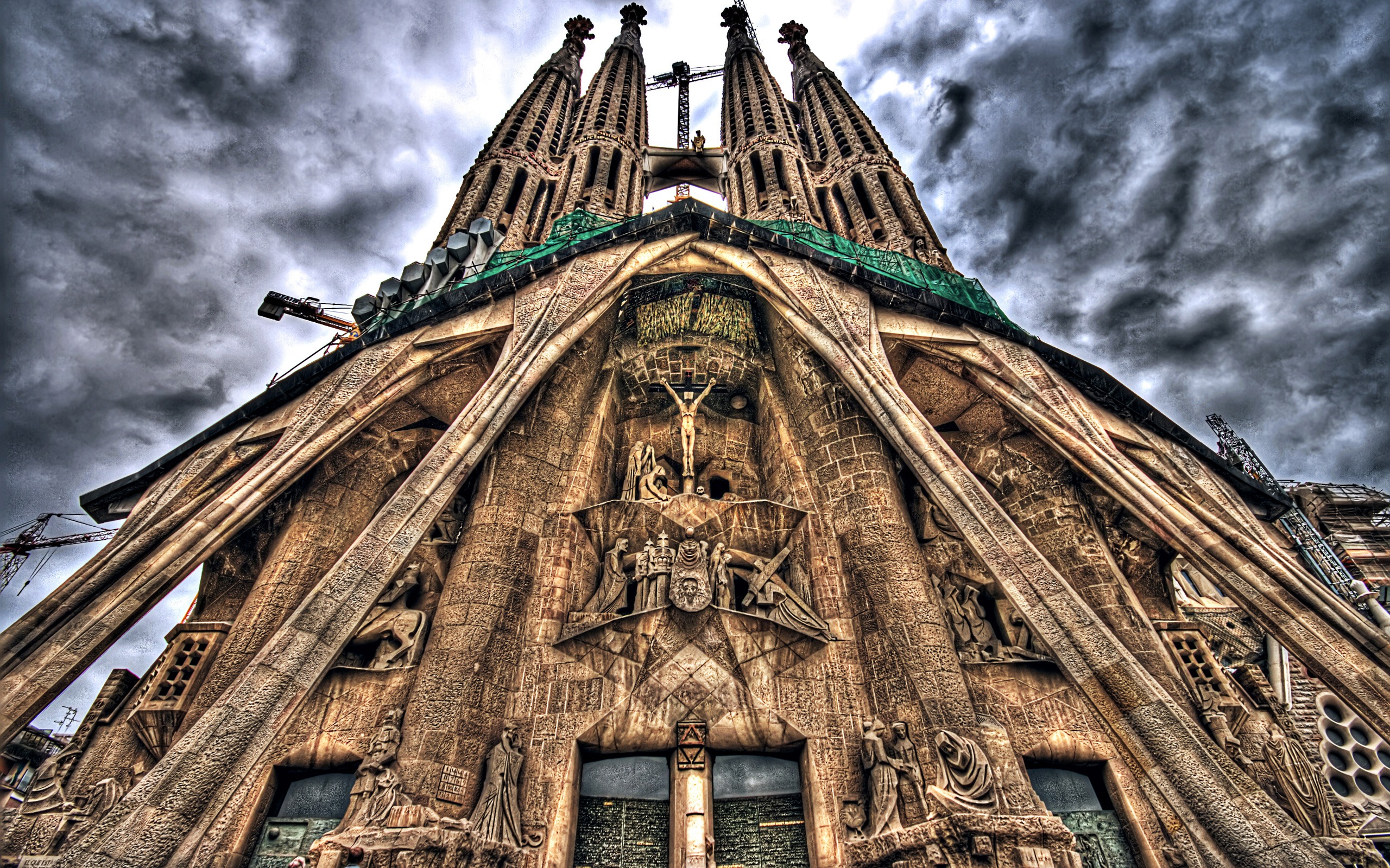 Sagrada Familia ("expiatory Temple Of The Holy Family") , HD Wallpaper & Backgrounds