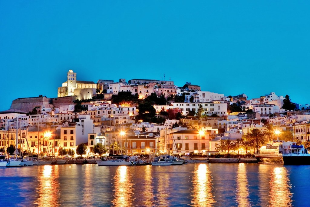 Spain Wallpaper - Santa Eulalia Ibiza Town , HD Wallpaper & Backgrounds