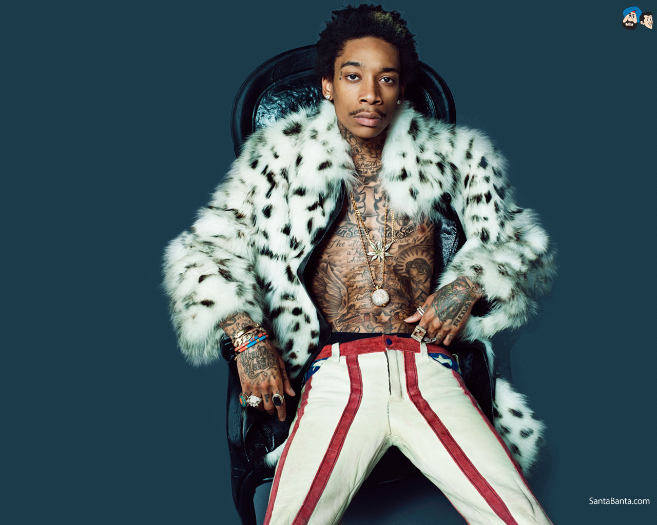 Негр халифа. Wiz khalifa o.n.i.f.c.. Джин Wiz khalifa. Wiz khalifa рост. Wiz khalifa обложка.