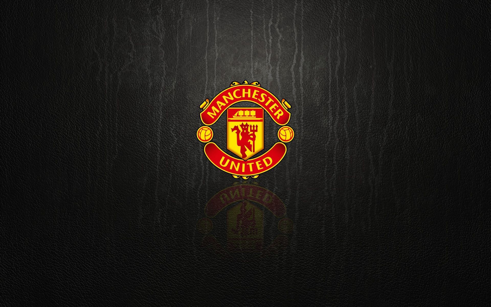 Manchester United Wallpaper Hd - Manchester United Falling Logo , HD Wallpaper & Backgrounds