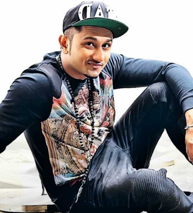 Honey Singh Hits 9 Million Mark - Yo Yo Honey Singh Before And After , HD Wallpaper & Backgrounds