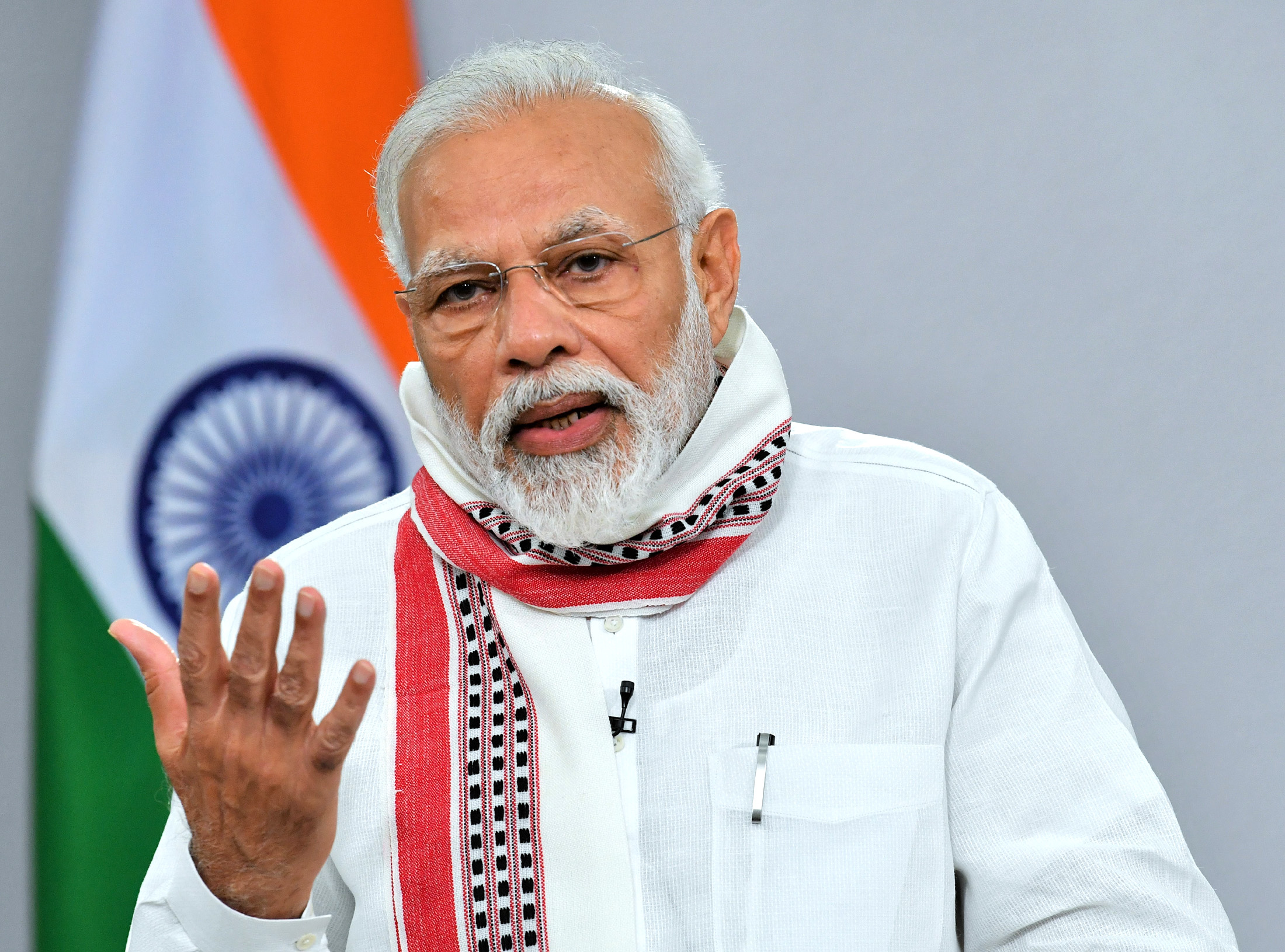 The Prime Minister, Shri Narendra Modi Addressing The - Lockdown Extended In India , HD Wallpaper & Backgrounds