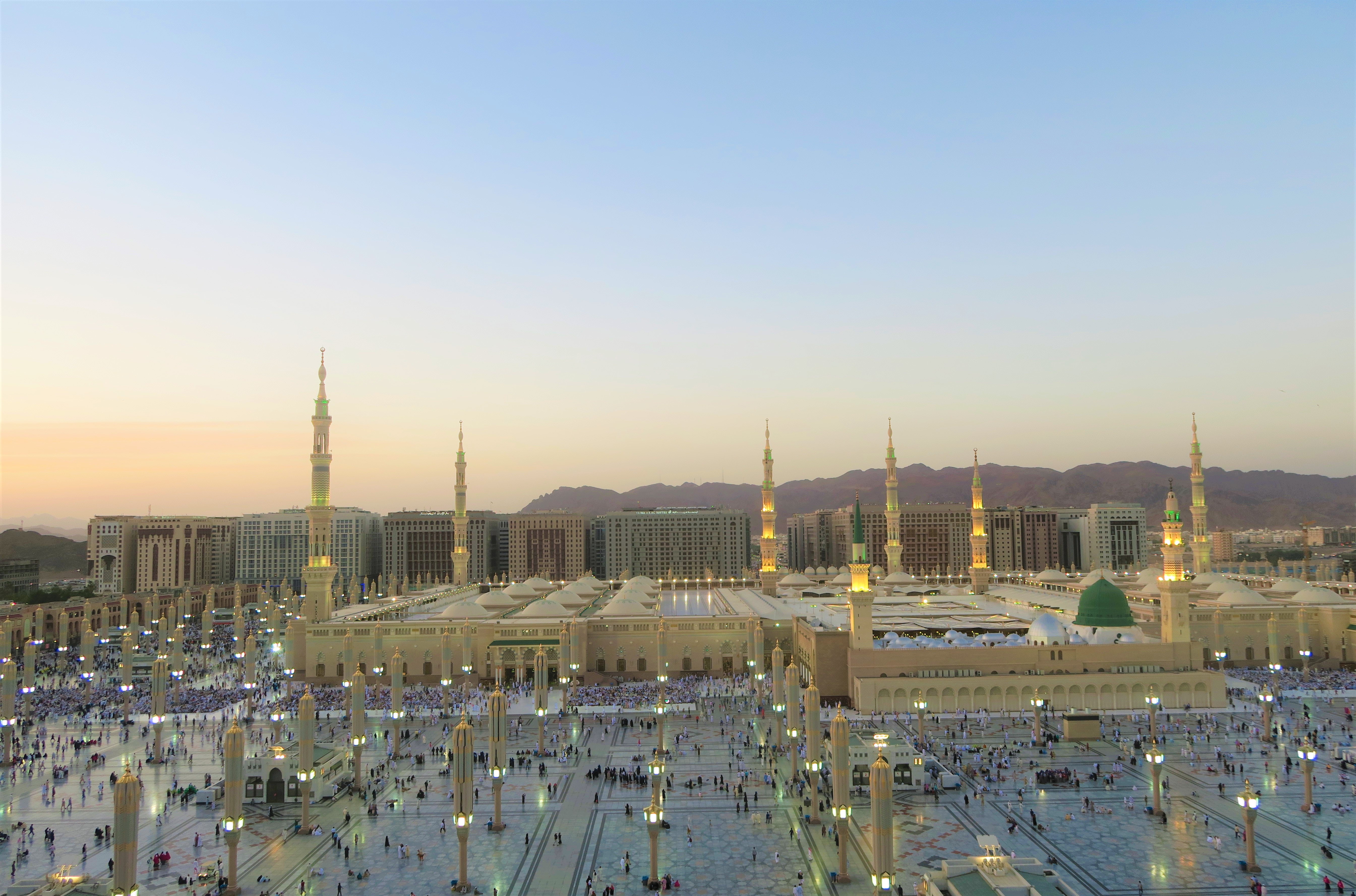 Al Masjid An Nabawi , HD Wallpaper & Backgrounds