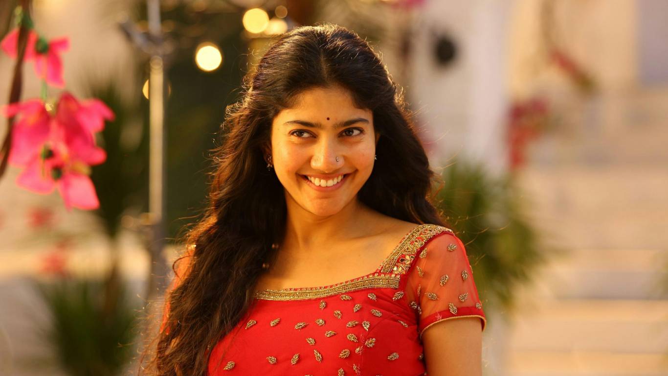 Sai Pallavi Wallpapers - Sai Pallavi Hd , HD Wallpaper & Backgrounds